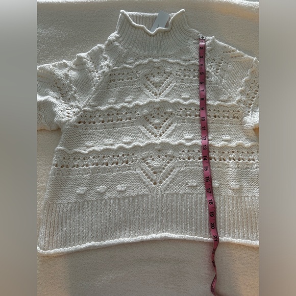 Abercrombie & Fitch BNWT Ivory Open Knit Cropped Sweater Size S BNWT - Picture 7 of 9